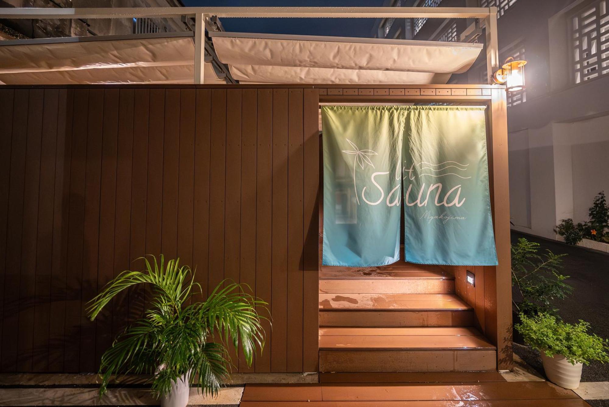 Tabino Hotel Lit Miyakojima Bagian luar foto
